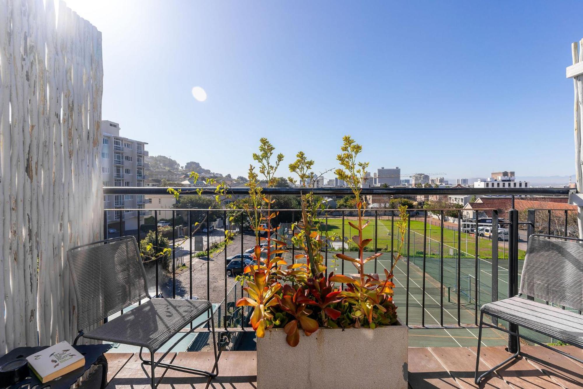 Hotel Cloud 9 Boutique And 4*